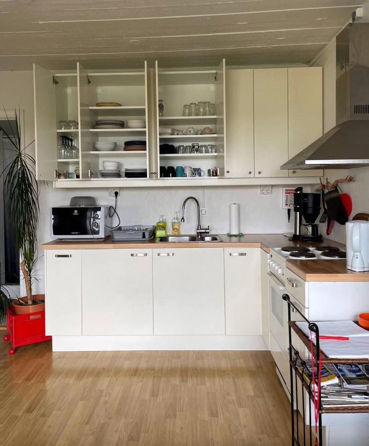 הלה Guest House Svetlana מראה חיצוני תמונה