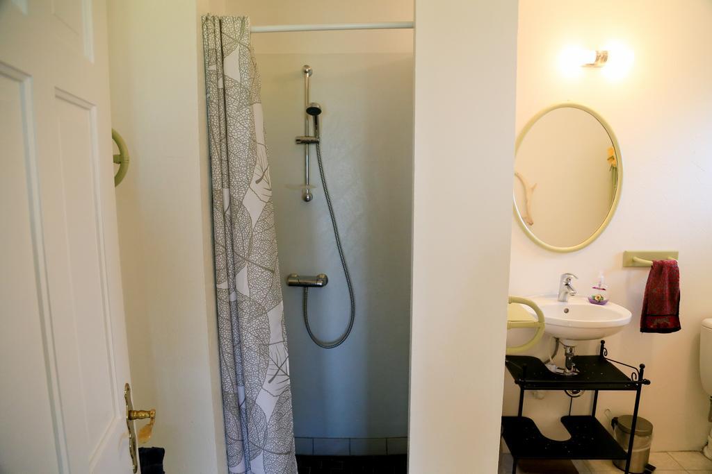 הלה Guest House Svetlana מראה חיצוני תמונה